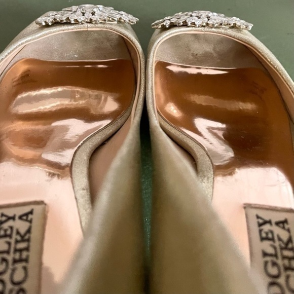 Badgley Mischka Metallic Leather Kitten Heels with Crystal Deco - Picture 6 of 10